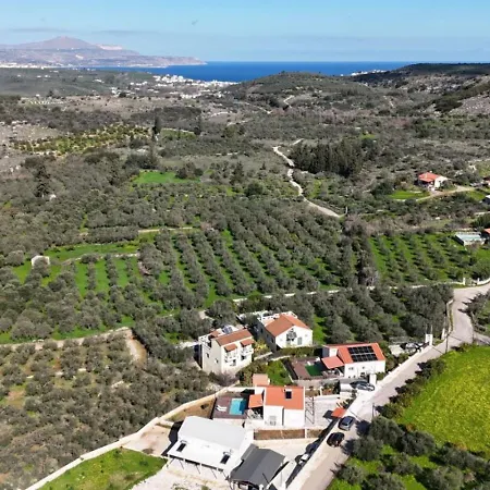 Pervana- Private Pool - Close To The Villa Arménoi
